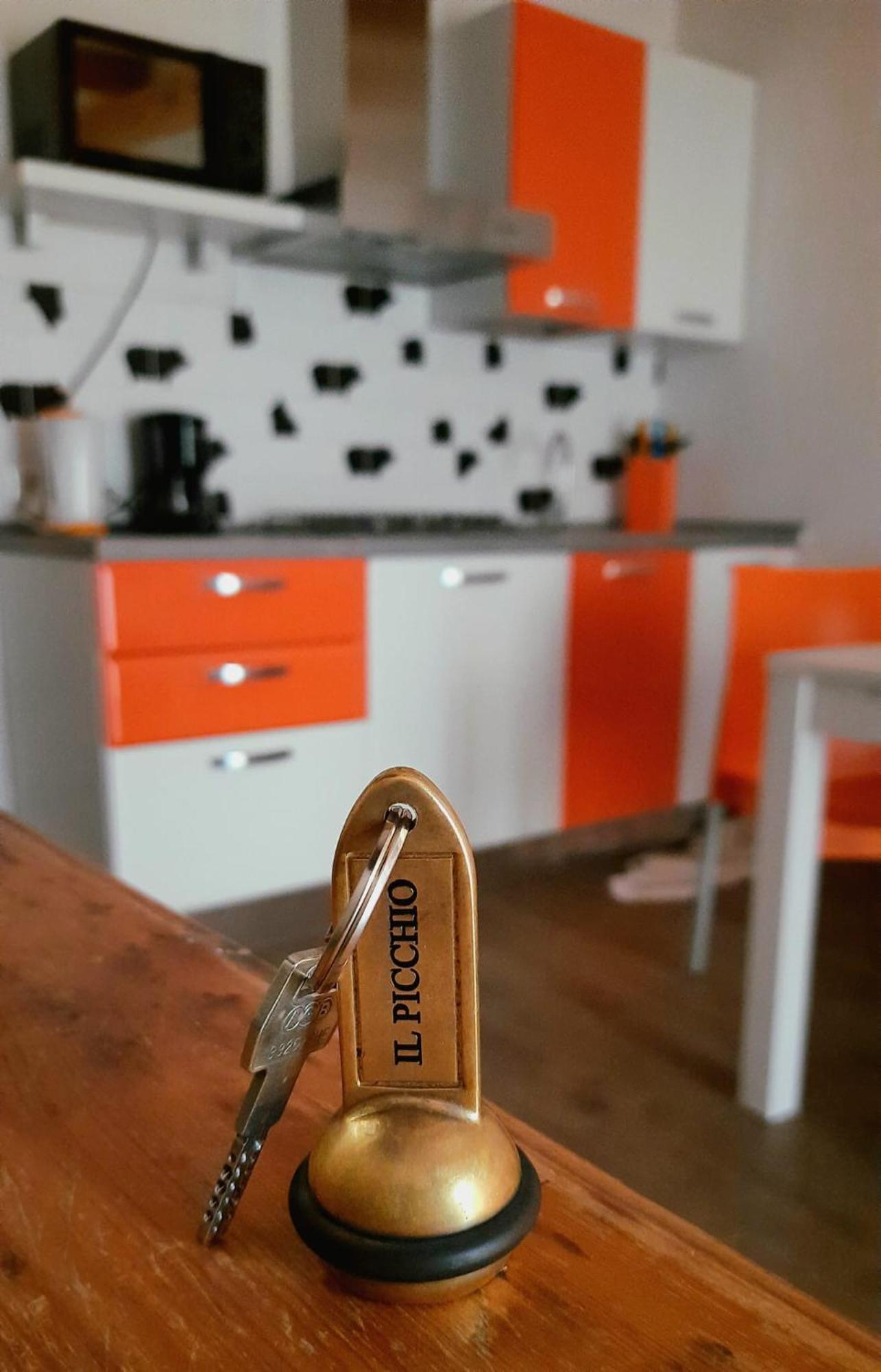 Casa Nel Borgo - Il Picchio Apartment Tremosine Bilik gambar